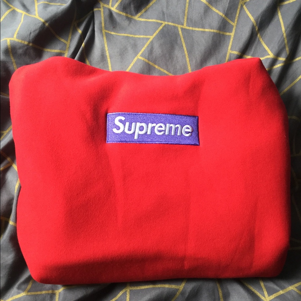 Supreme FW17 Box Logo Hoodie Red